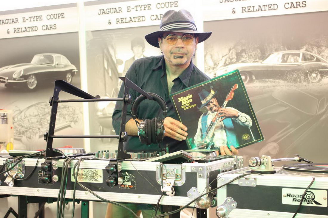 24-09-vinyl-18